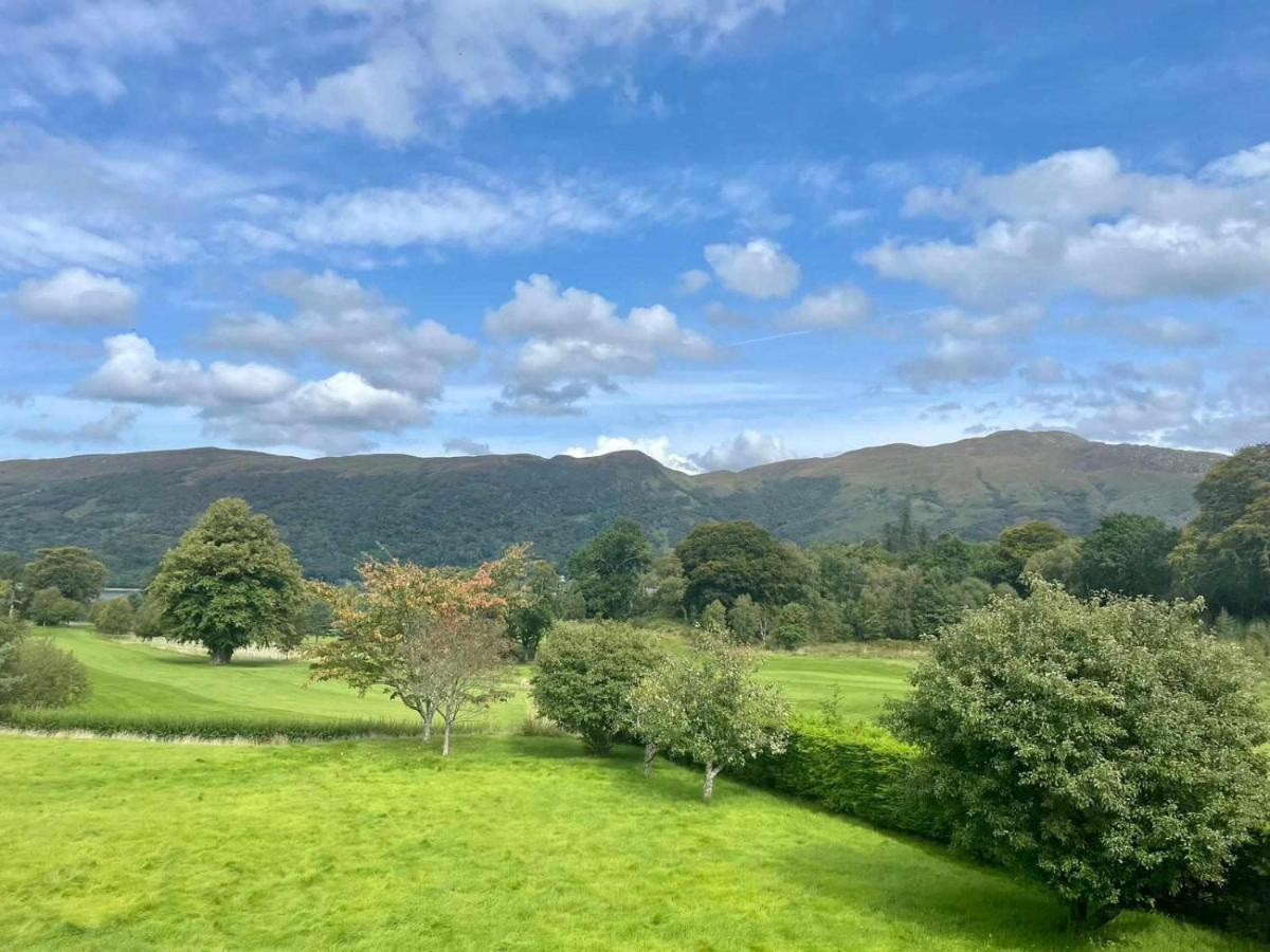 Woodlands House With Hot Tub Hotell Ballachulish Exteriör bild
